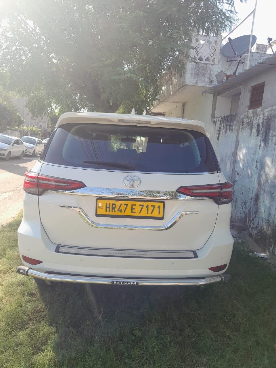 White Toyota Fortuner, rear view