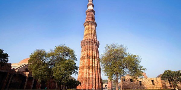 Qutub Minar and surrounding historic architecture in Delhi