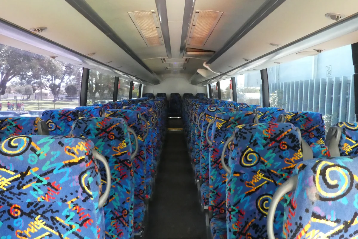 Spacious Center Aisle & Overhead Hand Luggage Racks