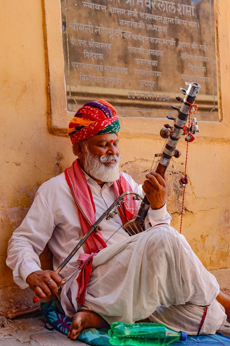 A Rajasthani folk musician in a colourful turban