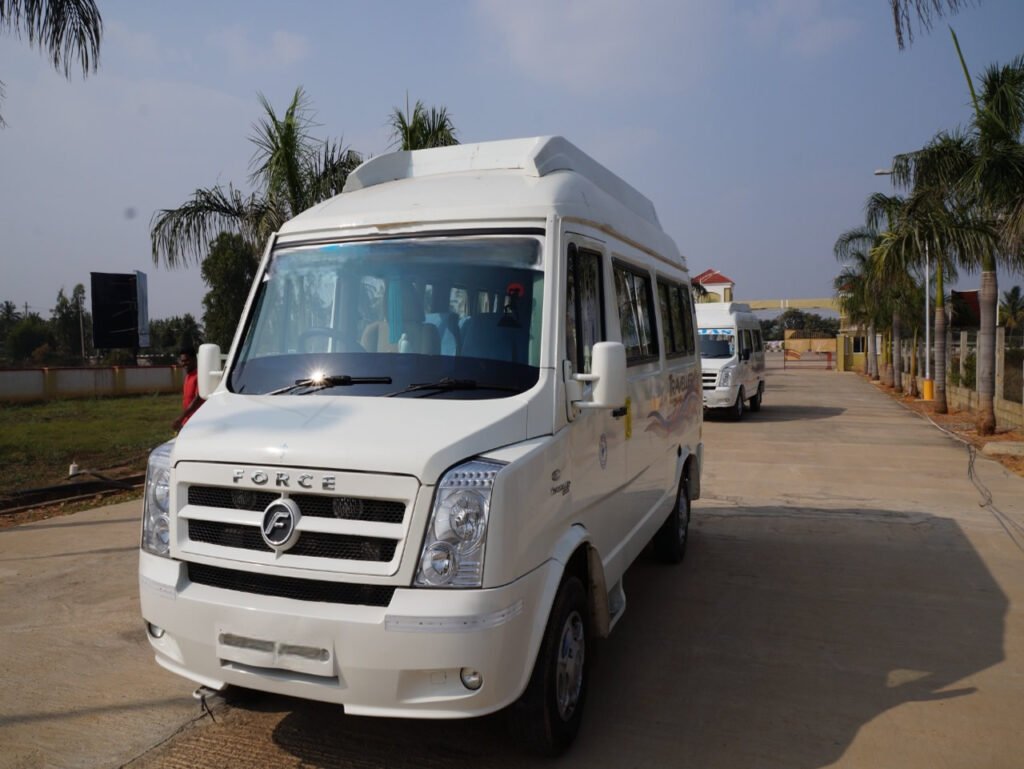 Hire tempo traveller with driver for sightseeing